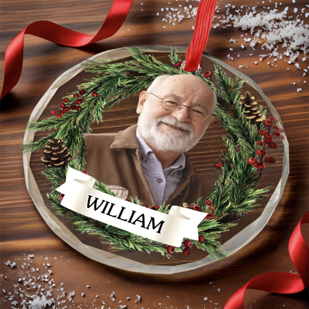 Ornamento navideño circular para árbol — Personalizado con foto y nombre del abuelo